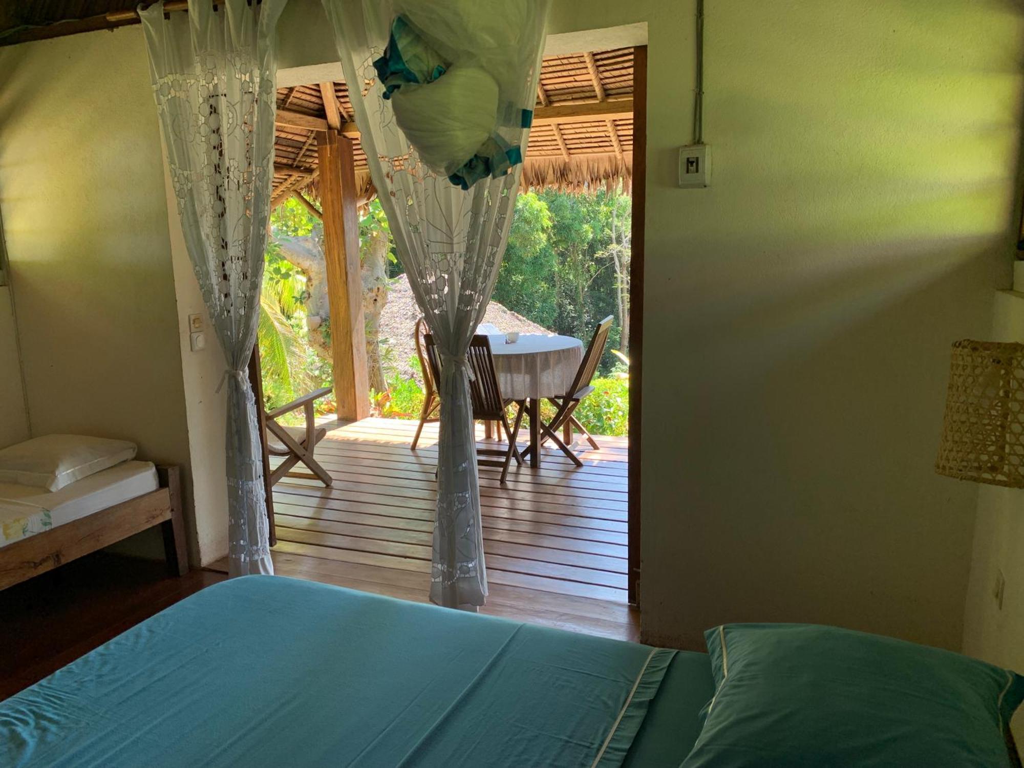 Bed and Breakfast Les Jardins D'Ankify Andimaka Esterno foto