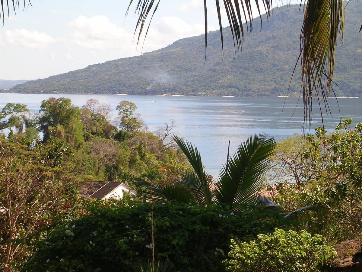 Bed and Breakfast Les Jardins D'Ankify Andimaka Esterno foto