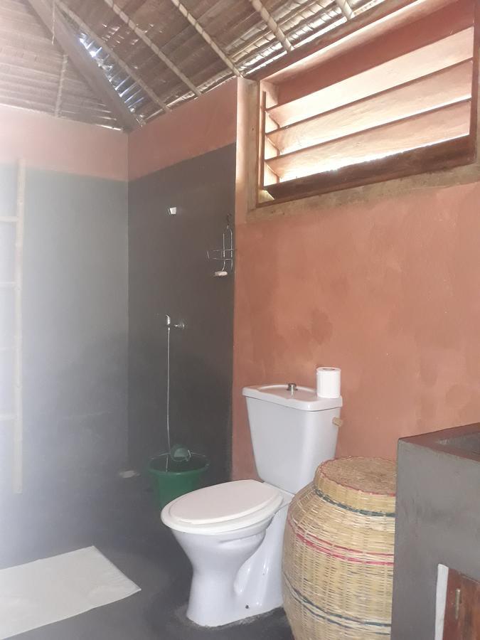 Bed and Breakfast Les Jardins D'Ankify Andimaka Esterno foto