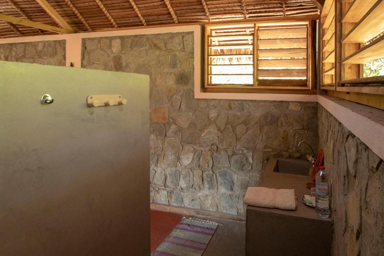Bed and Breakfast Les Jardins D'Ankify Andimaka Esterno foto