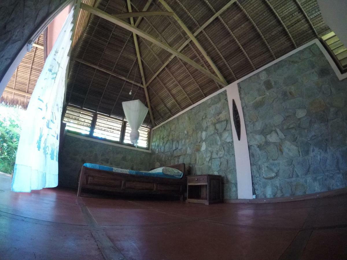 Bed and Breakfast Les Jardins D'Ankify Andimaka Esterno foto
