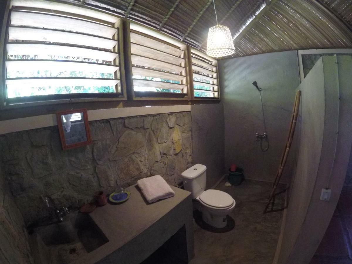 Bed and Breakfast Les Jardins D'Ankify Andimaka Esterno foto